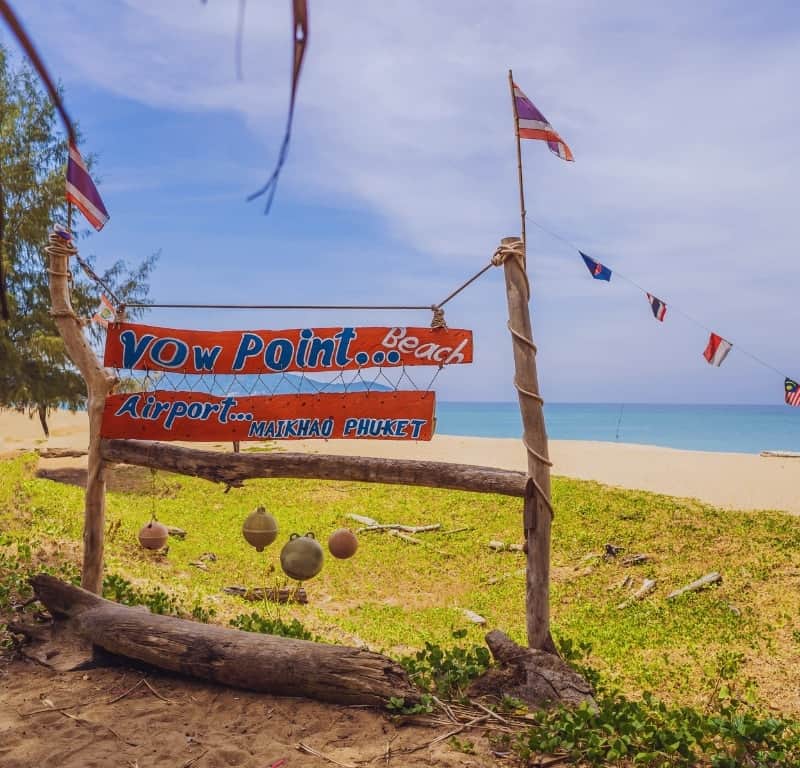 Phuket airport fun and fascinating viewpoint for flight arrivals