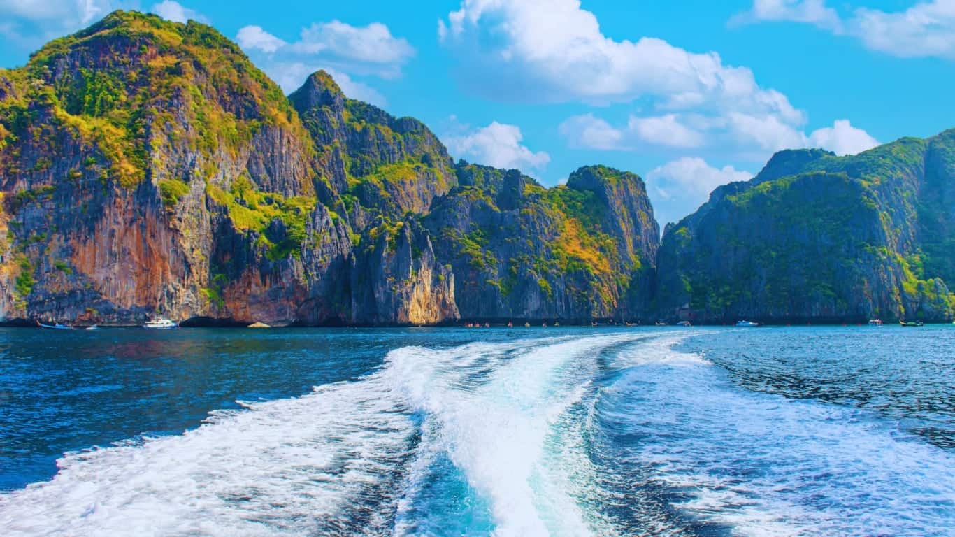 Scenic adventures, phi phi by boat from phuket