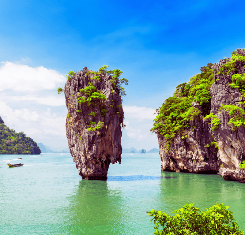 The very famous james bond island and ko tapu