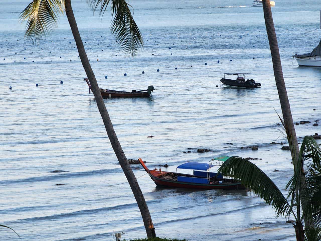 Low tide in ao yon beach