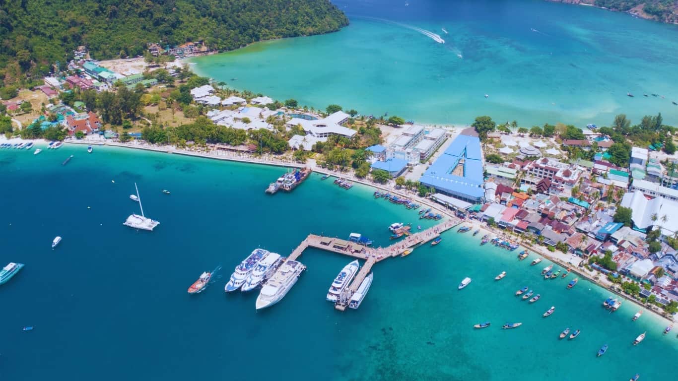 Main arrival point phi phi island, tonsai pier